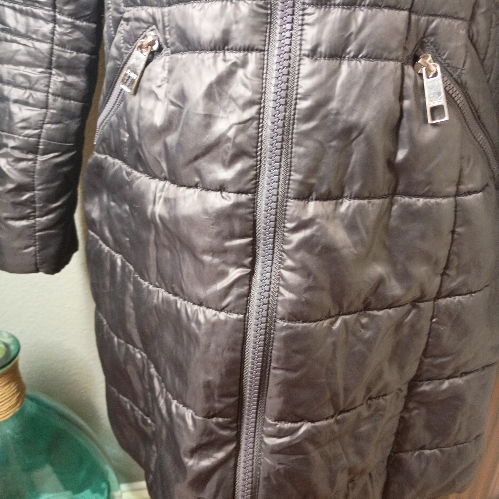 Guess Long Black Puffer Coat W/ Hood - New - Small - Picture 2 of 10